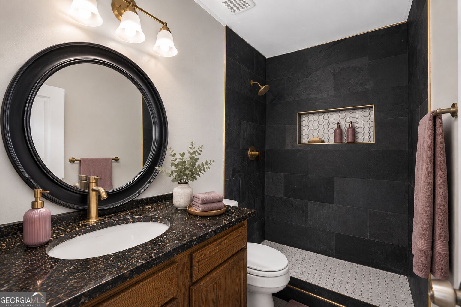 125 Governors Drive Property Photo 18