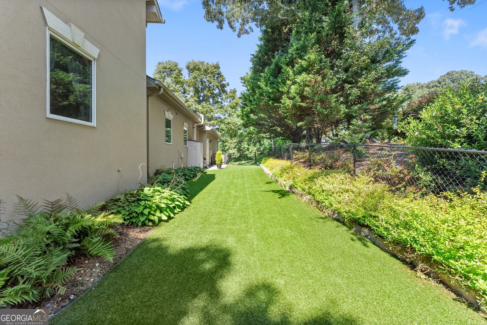 9220 Mainsail Drive Property Photo 4