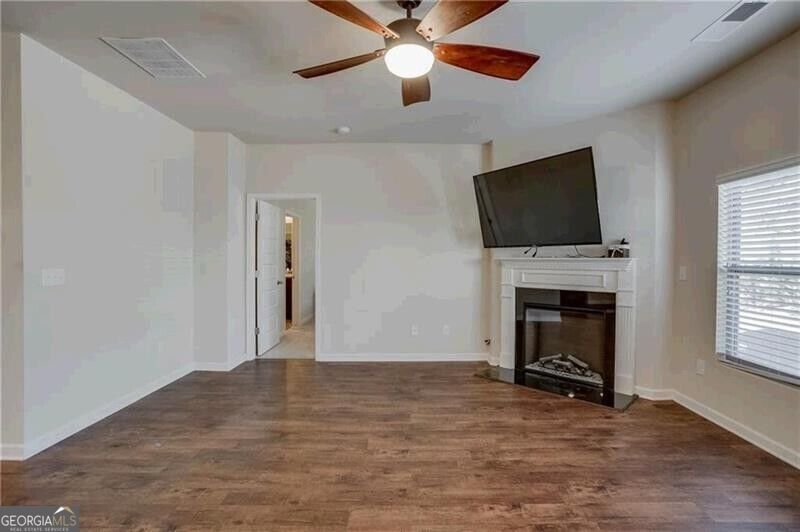 2436 Foxy Drive Property Photo 12
