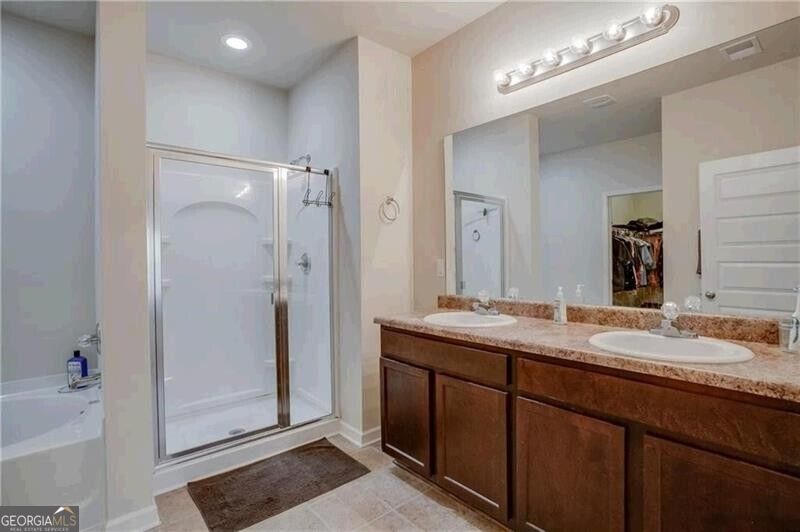 2436 Foxy Drive Property Photo 30