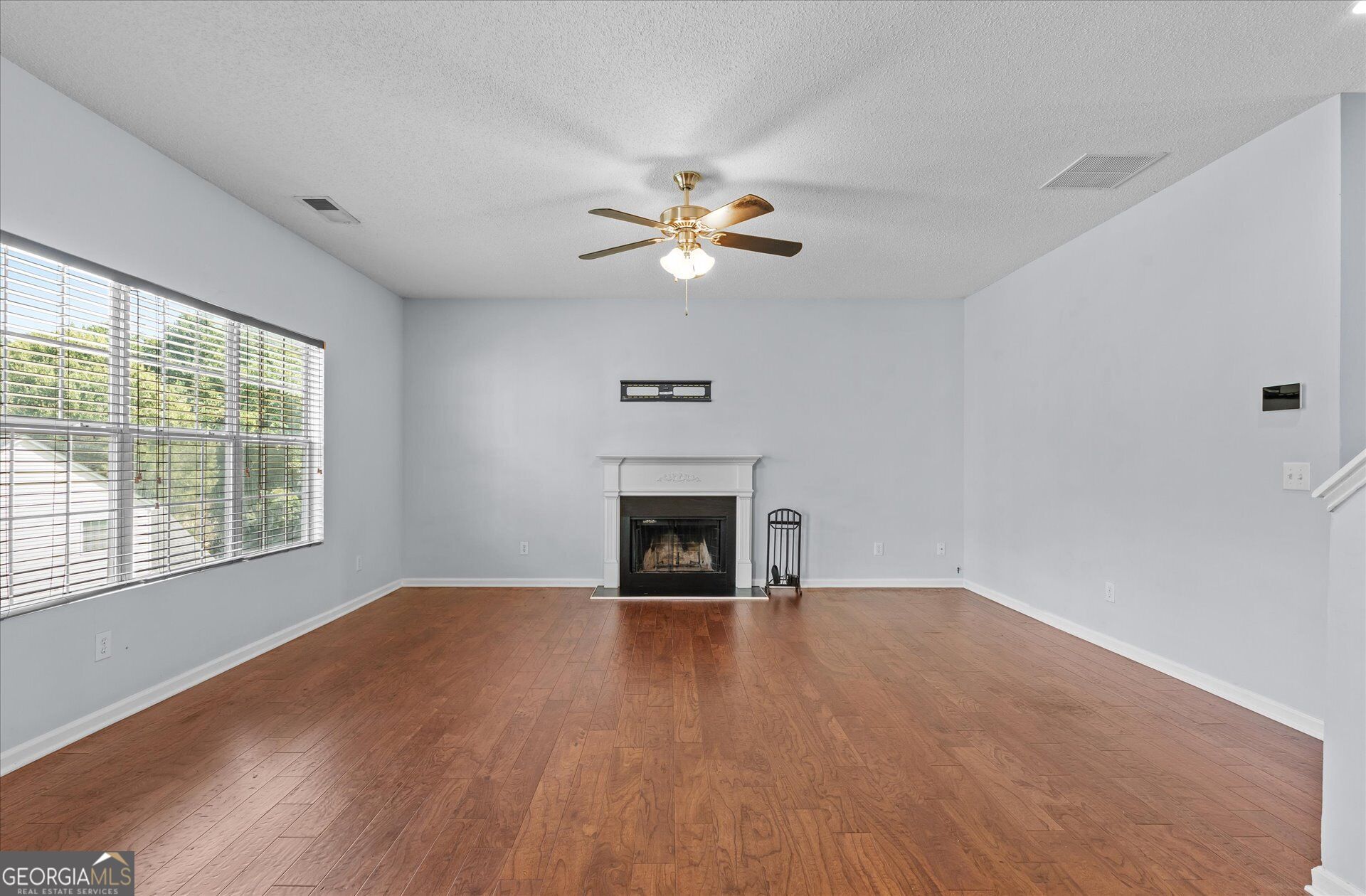 901 Center Bay Drive Property Photo 14