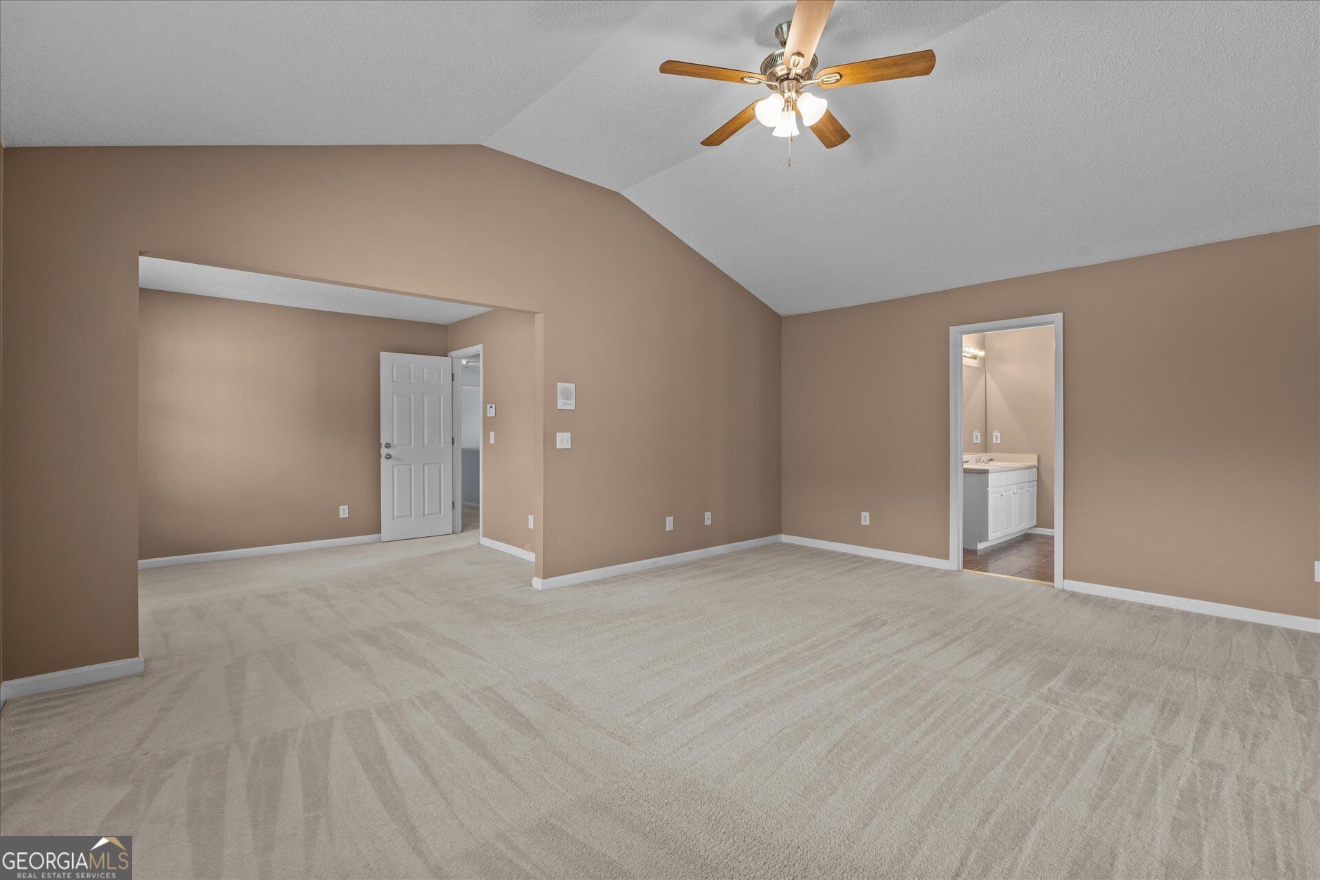 901 Center Bay Drive Property Photo 31
