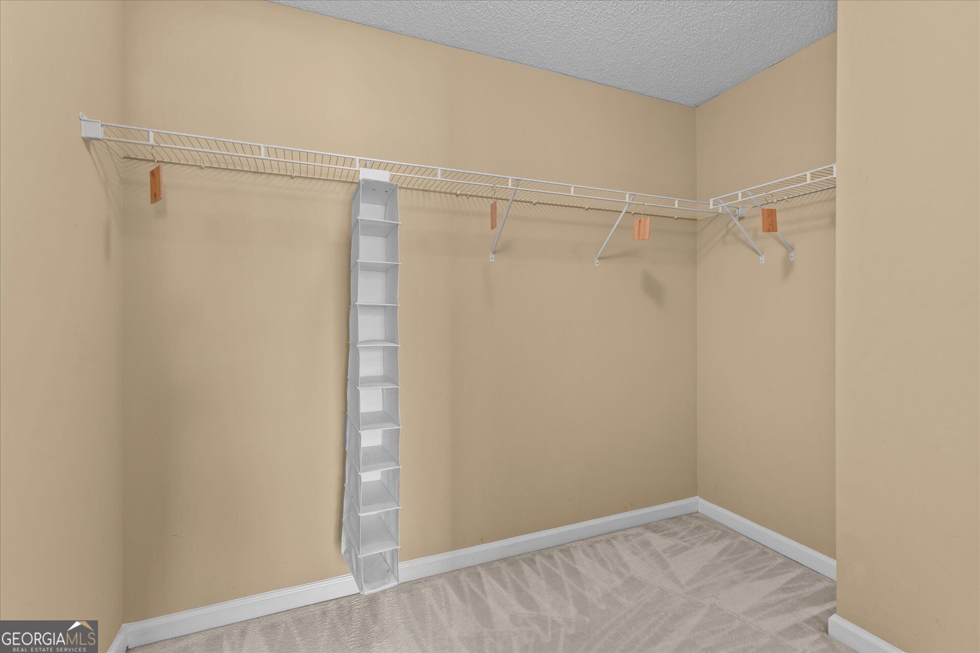 901 Center Bay Drive Property Photo 35