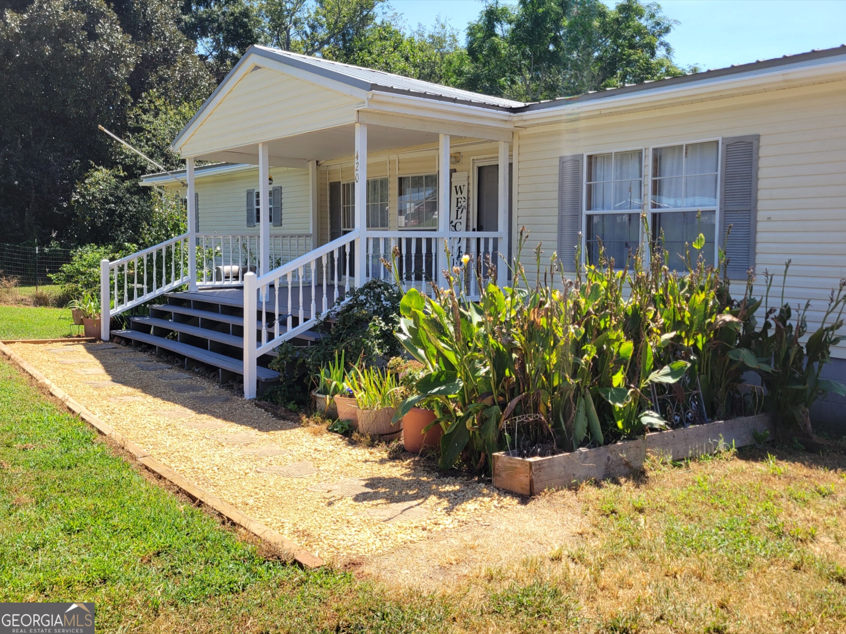 420 Sanford Drive Property Photo 1