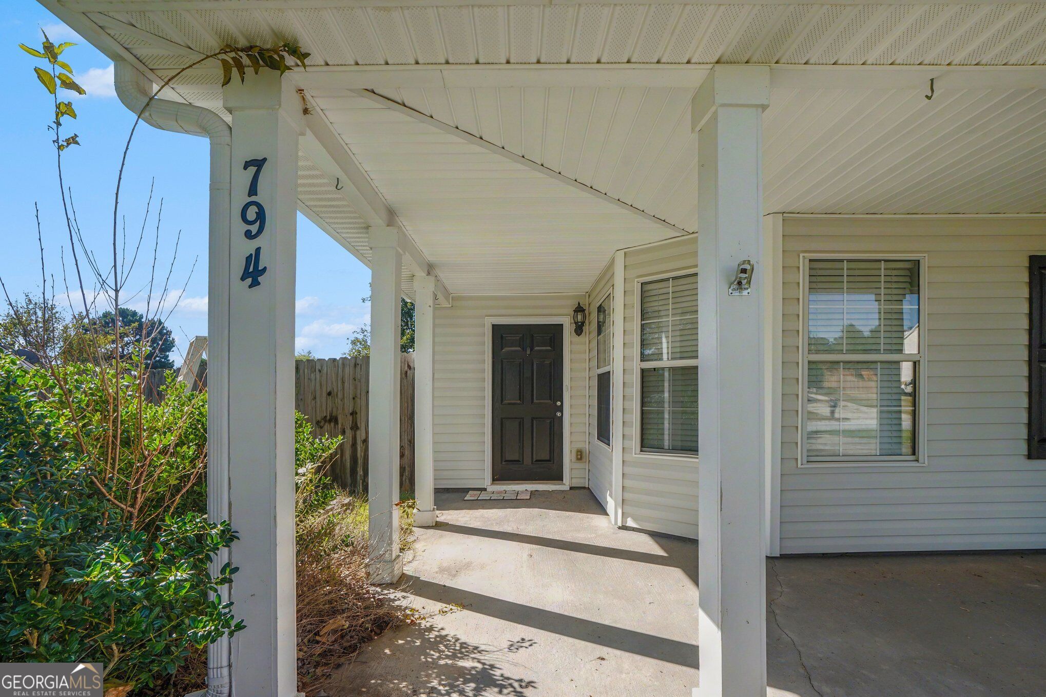 794 Baskins Circle Property Photo 4