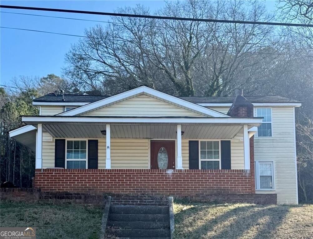 709 College Street Property Photo 1