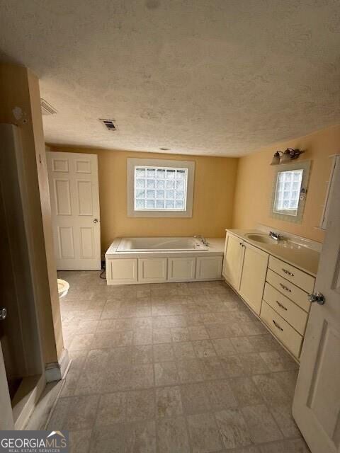 709 College Street Property Photo 7