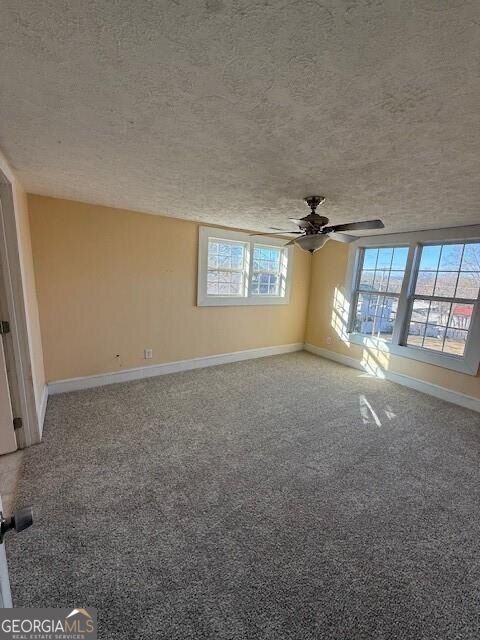 709 College Street Property Photo 8