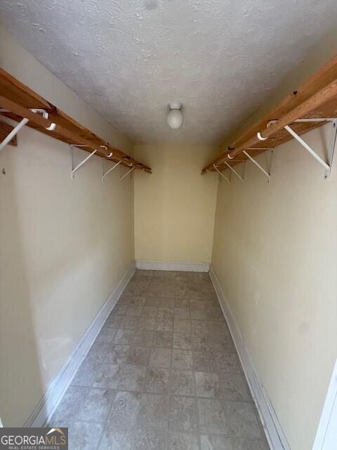 709 College Street Property Photo 9
