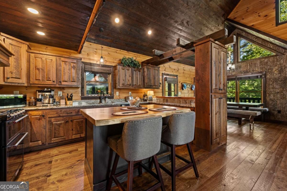 321 Quail Ridge Road Property Photo 14
