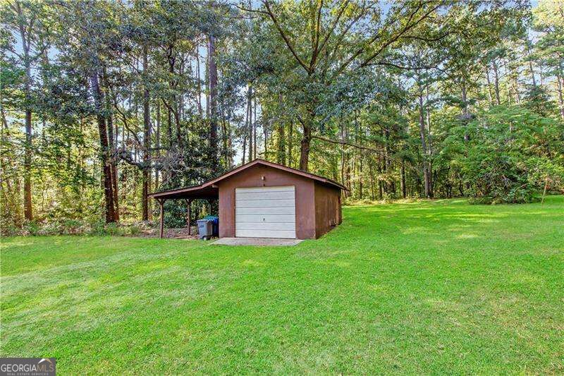 8375 Cedar Grove Road Property Photo 2