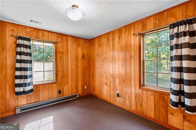 8375 Cedar Grove Road Property Photo 14