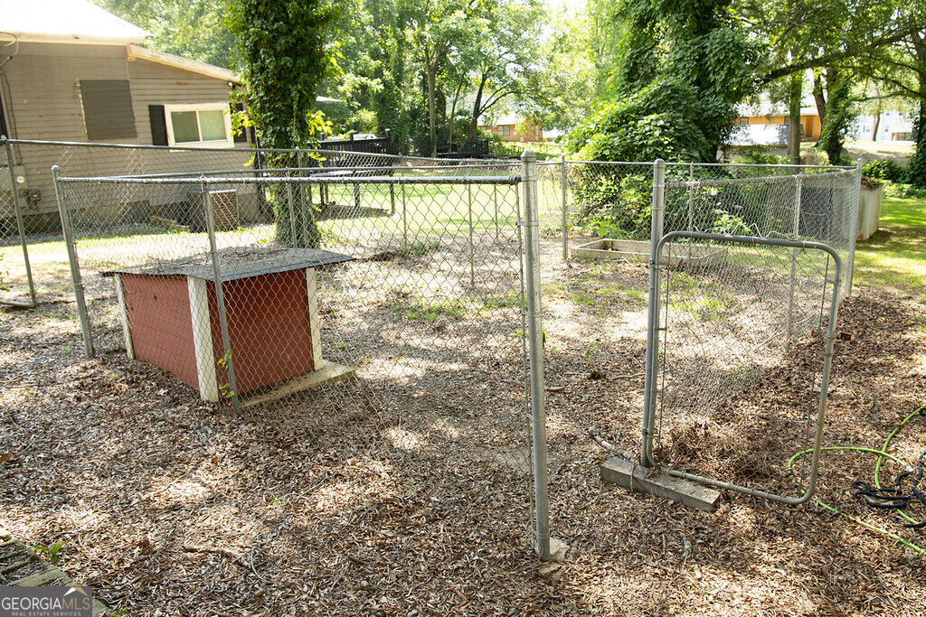 534 Lovvorn Road Property Photo 7