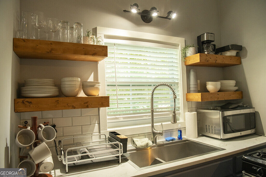 534 Lovvorn Road Property Photo 14