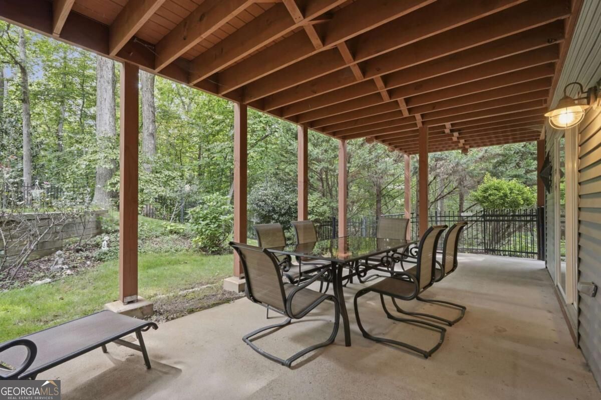 3056 Clear Cove Way Property Photo 20
