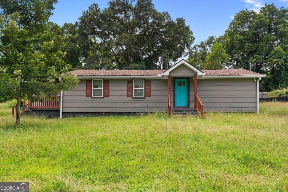 16 Robin Road Property Photo 1