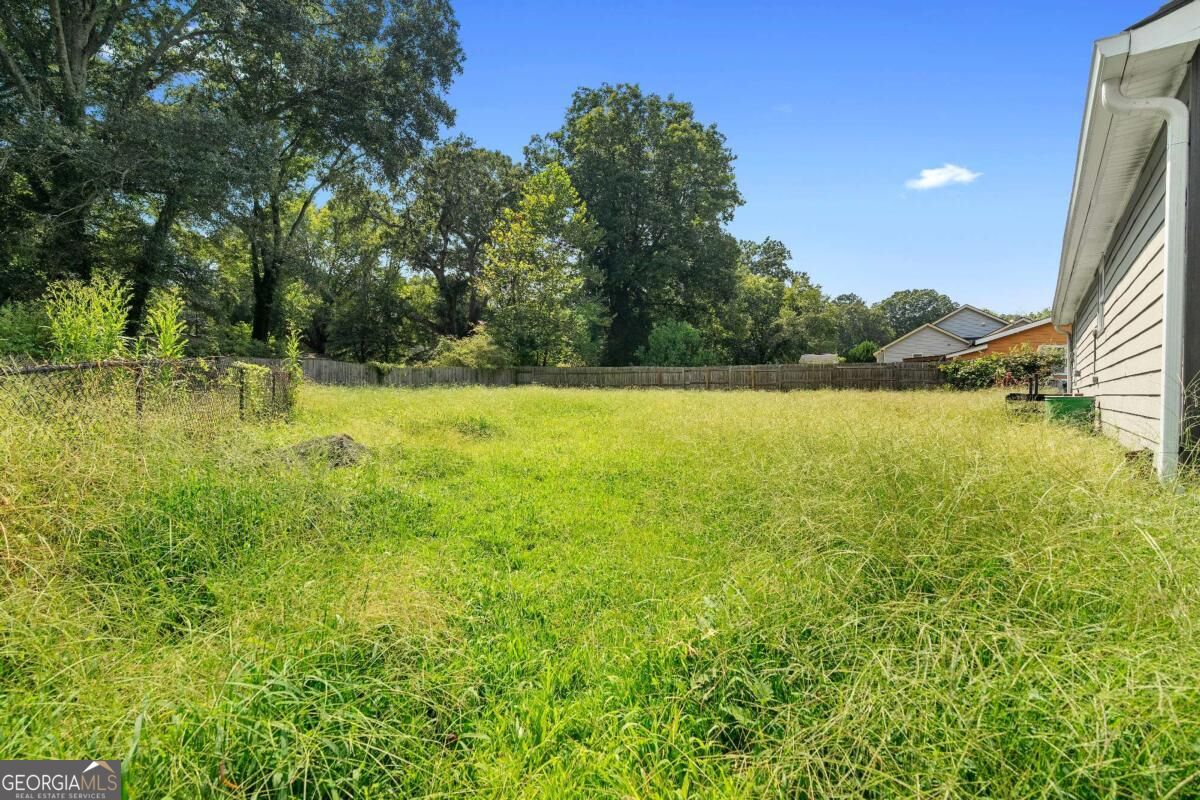 16 Robin Road Property Photo 15