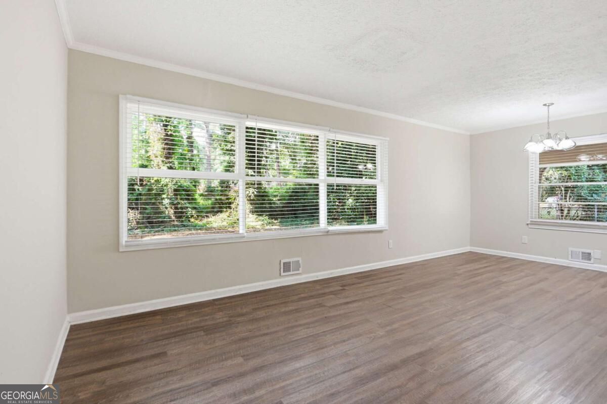 1145 Canal Street Property Photo 9