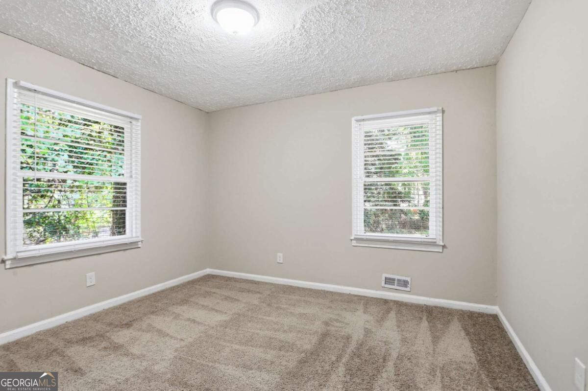 1145 Canal Street Property Photo 15