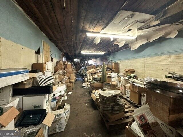 114/118 S State Street Property Photo 7