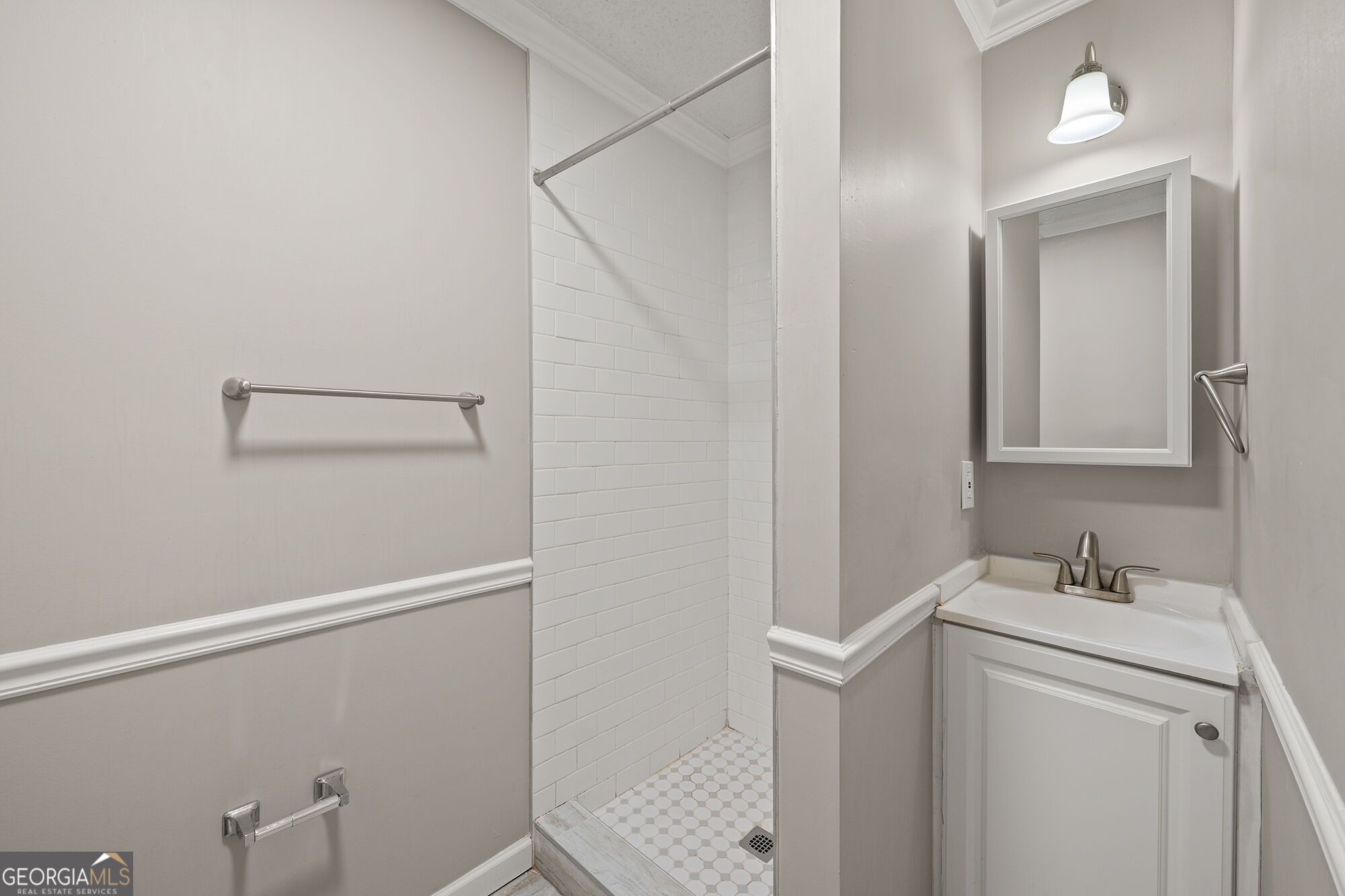 1370 W Hancock Avenue Property Photo 15