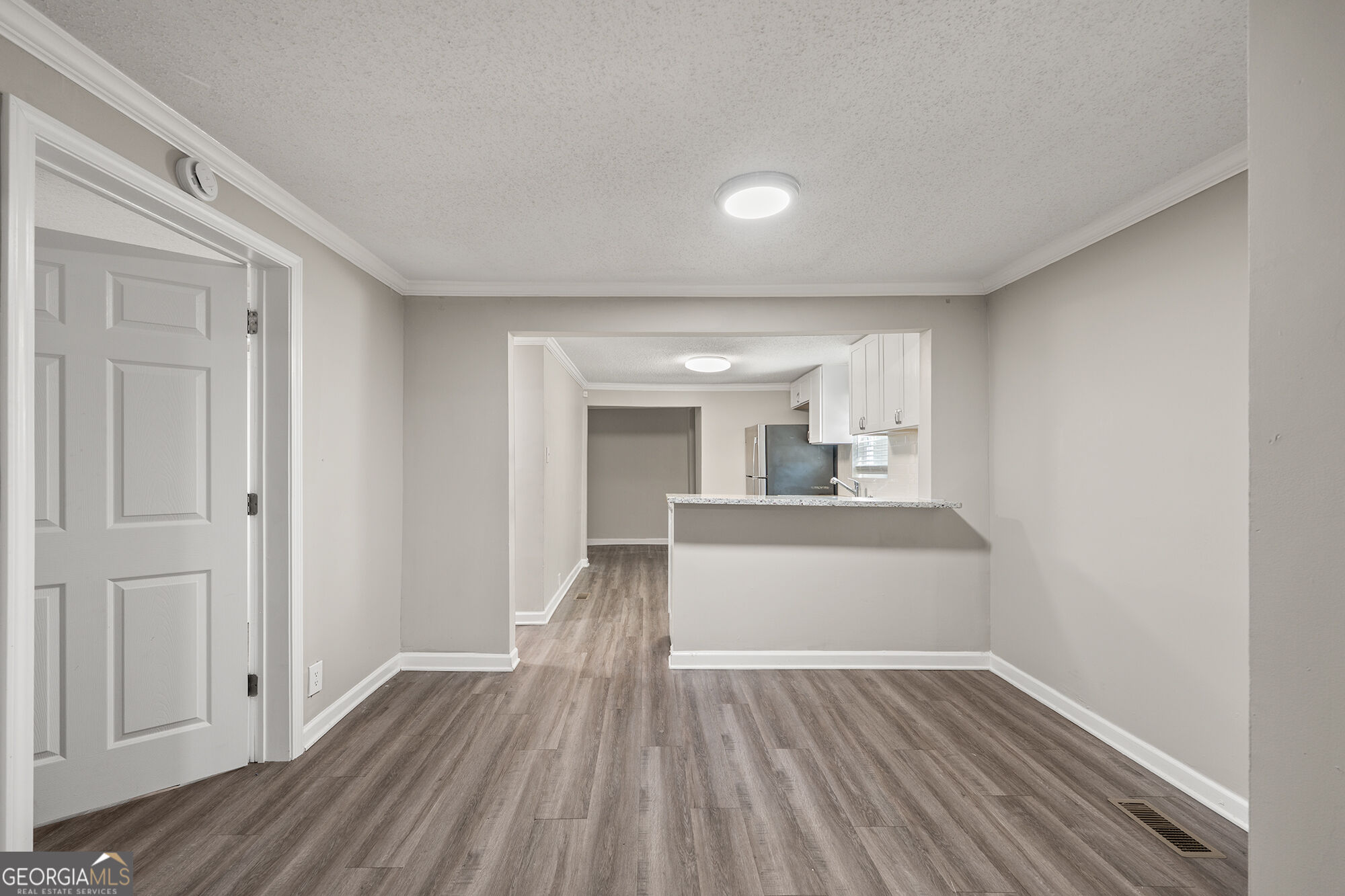 1370 W Hancock Avenue Property Photo 17