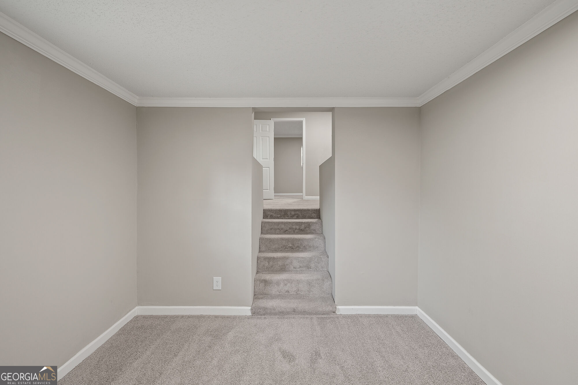 1370 W Hancock Avenue Property Photo 26