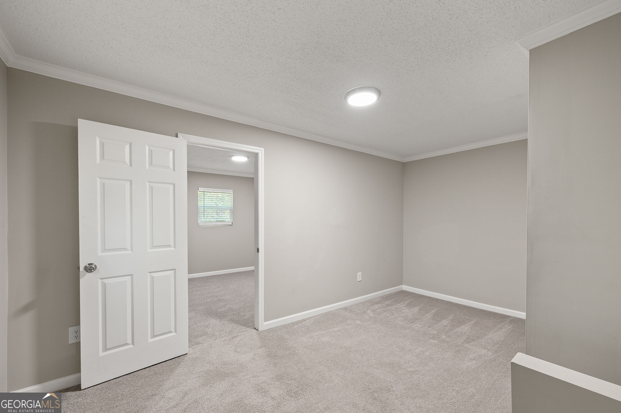 1370 W Hancock Avenue Property Photo 28