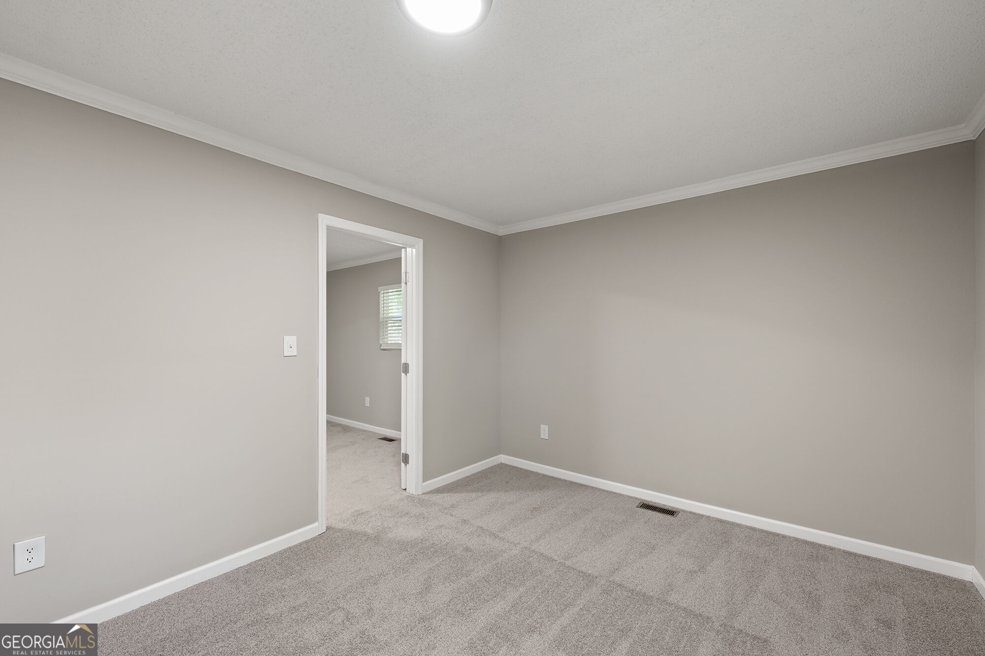 1370 W Hancock Avenue Property Photo 32