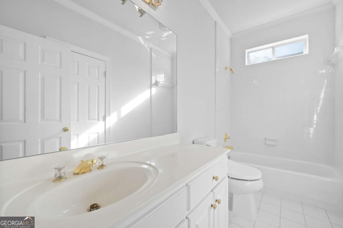 1810 Sunset Harbour Pointe Property Photo 16