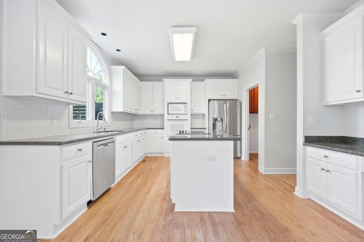 1810 Sunset Harbour Pointe Property Photo 18
