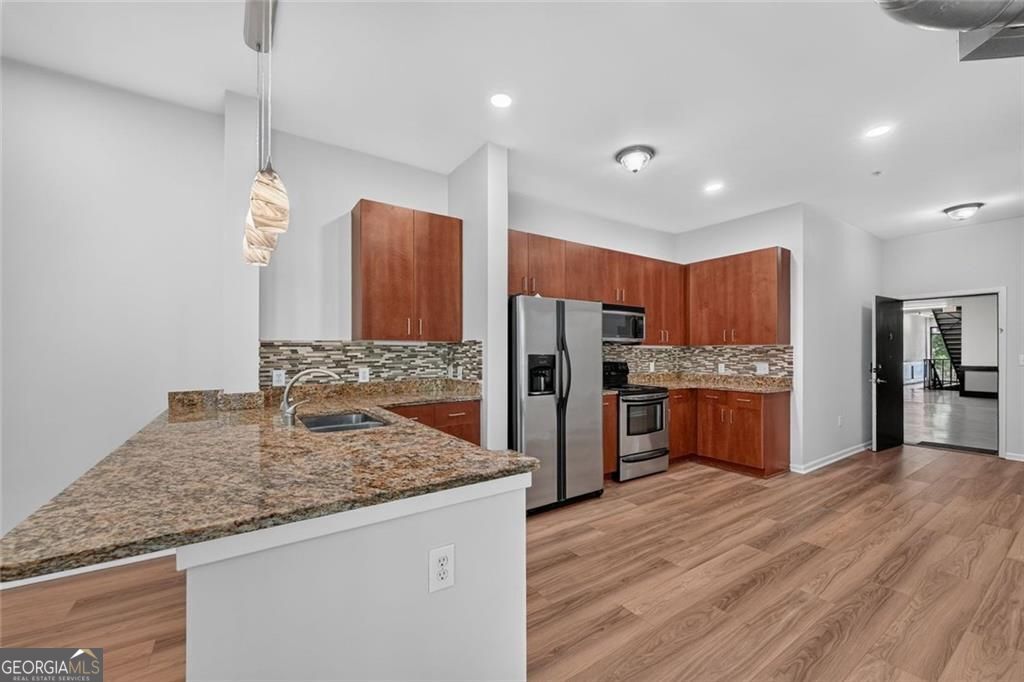 5300 Peachtree Road # 1111 Property Photo 5
