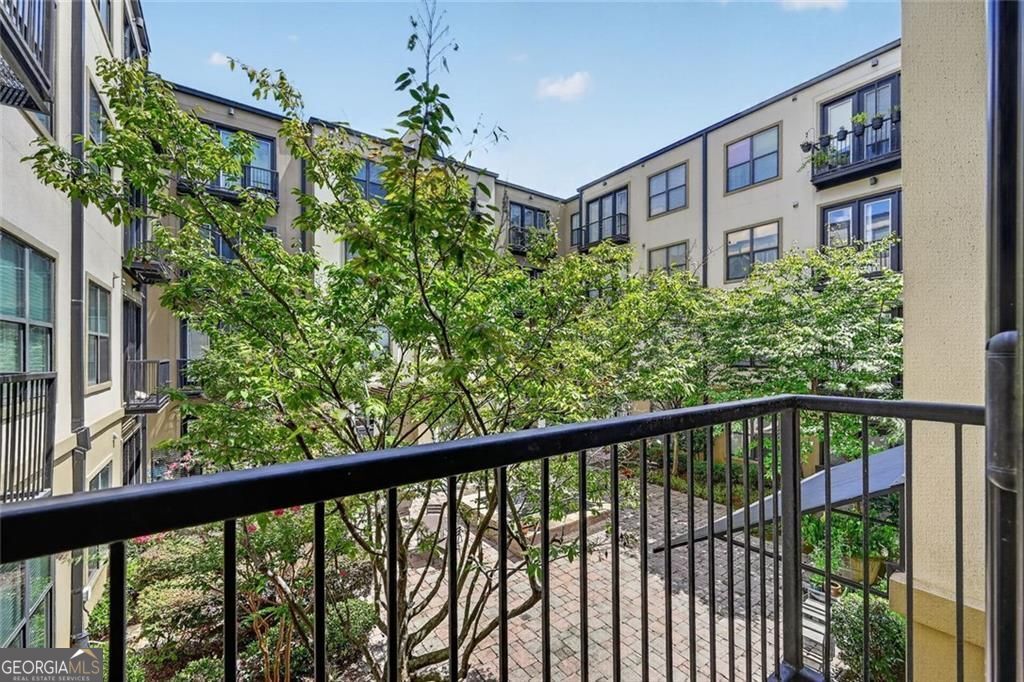 5300 Peachtree Road # 1111 Property Photo 21