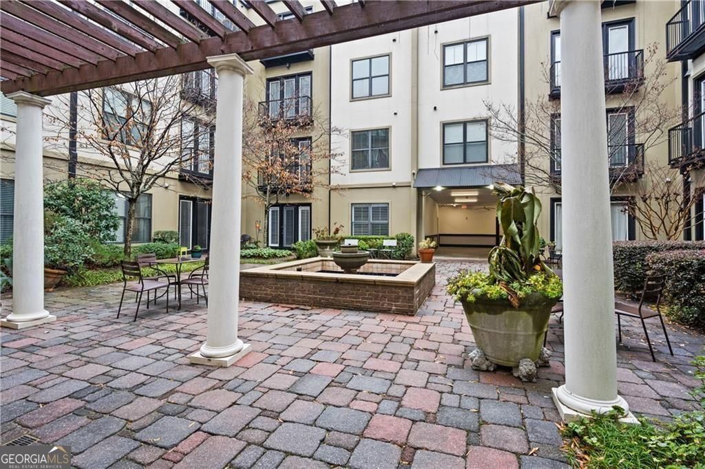 5300 Peachtree Road # 1111 Property Photo 28
