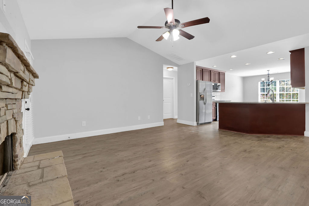 3710 Silver Hill Circle Property Photo 14