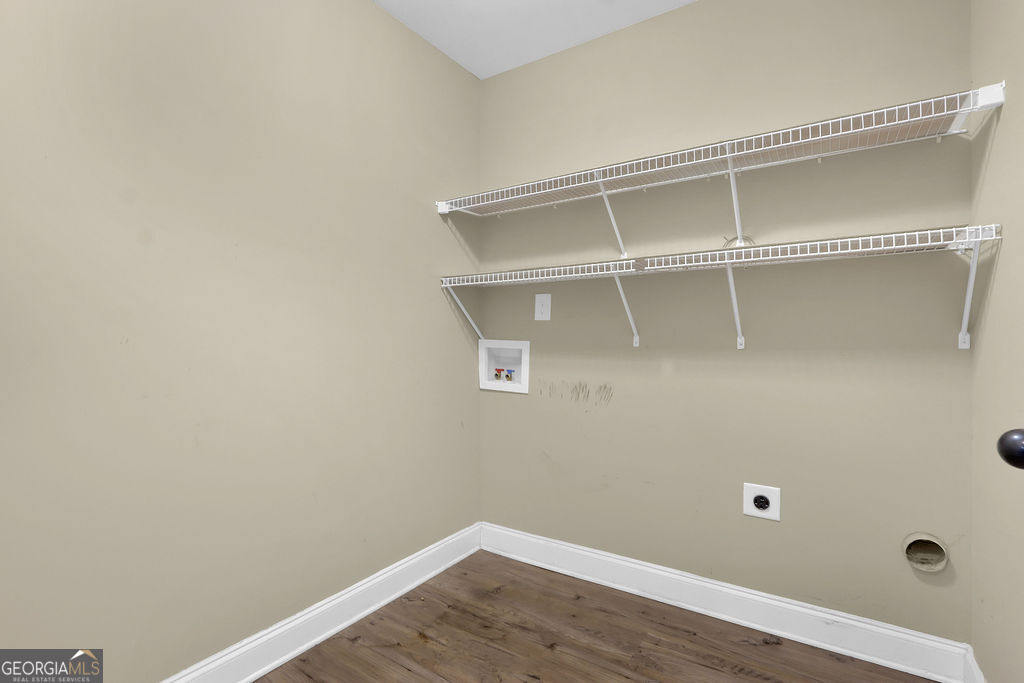 3710 Silver Hill Circle Property Photo 25