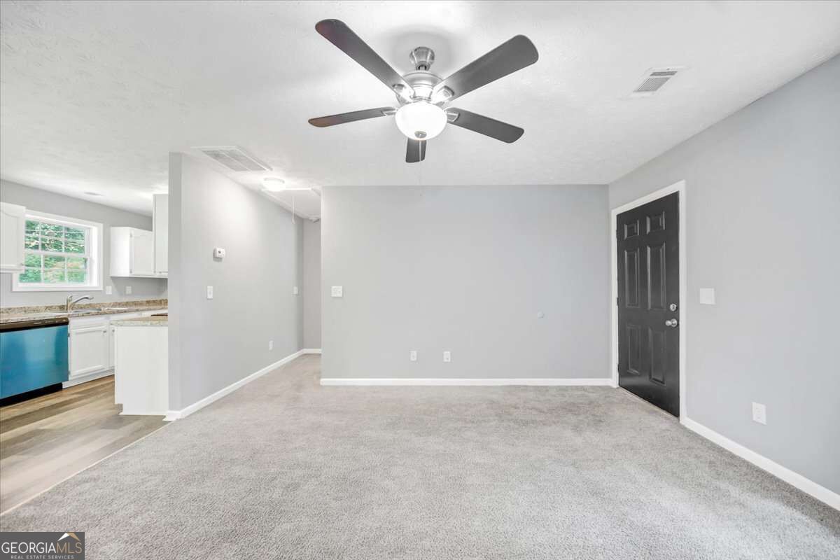 51 Johnson Avenue Property Photo 9