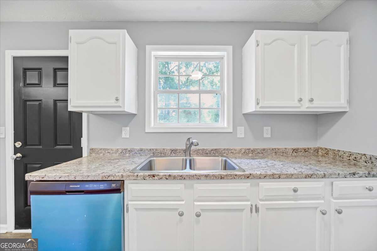 51 Johnson Avenue Property Photo 13