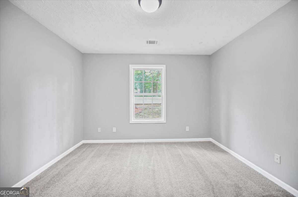 51 Johnson Avenue Property Photo 23
