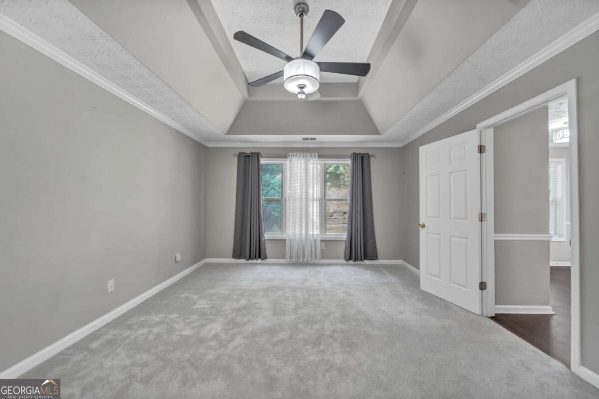 2506 Sky Valley Drive Property Photo 3