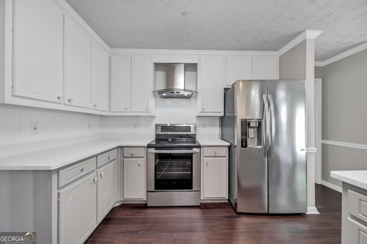 2506 Sky Valley Drive Property Photo 11