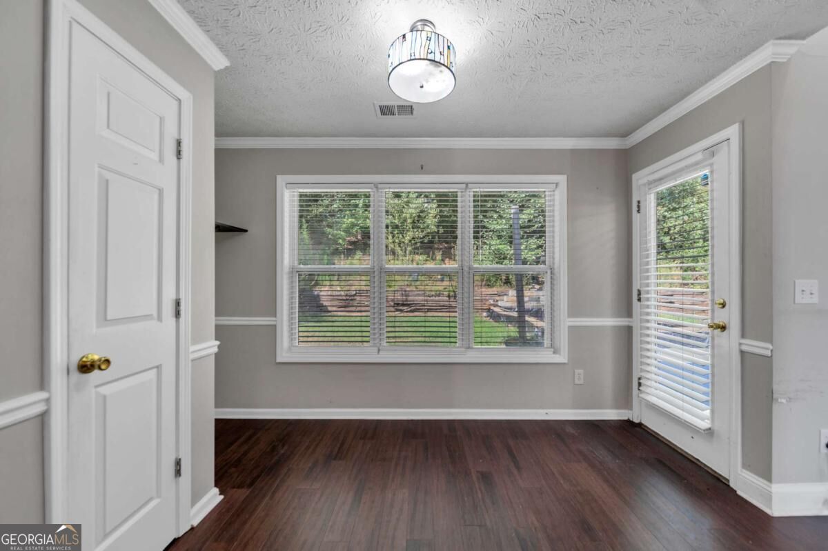 2506 Sky Valley Drive Property Photo 12