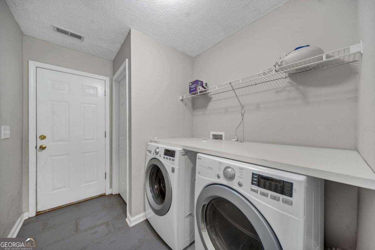2506 Sky Valley Drive Property Photo 24