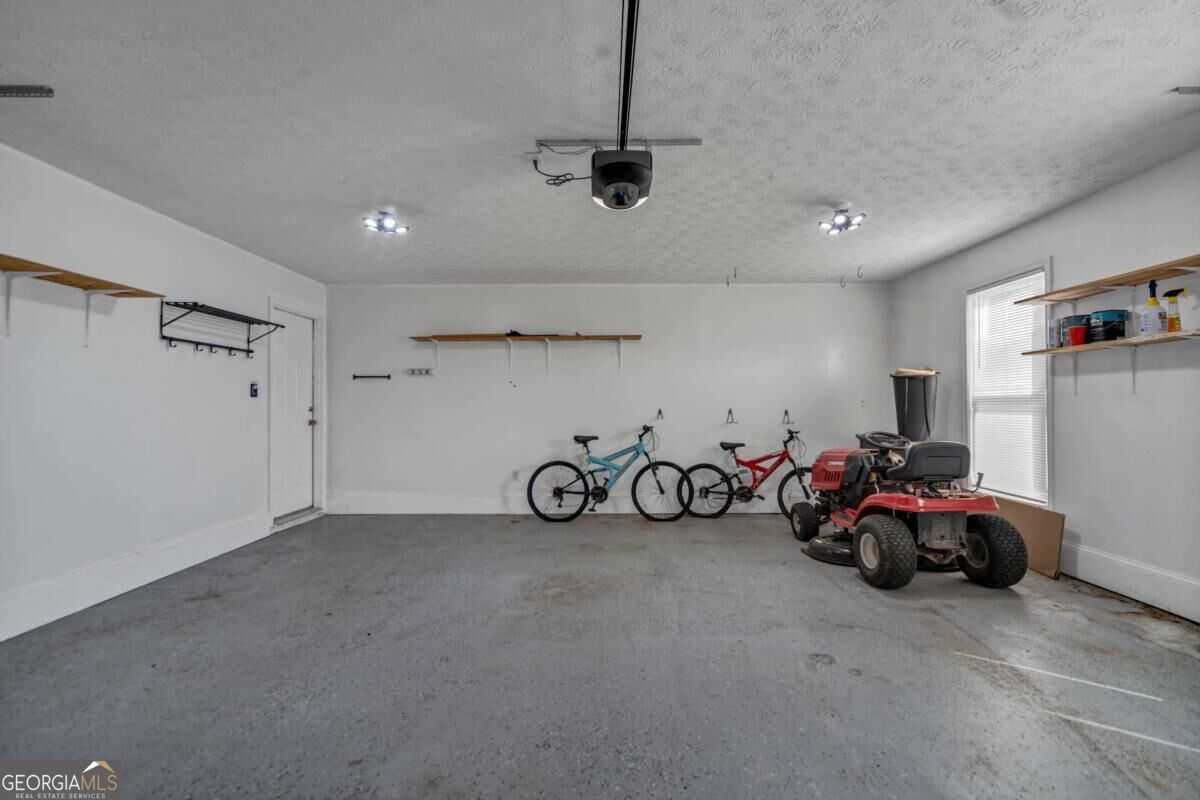 2506 Sky Valley Drive Property Photo 28