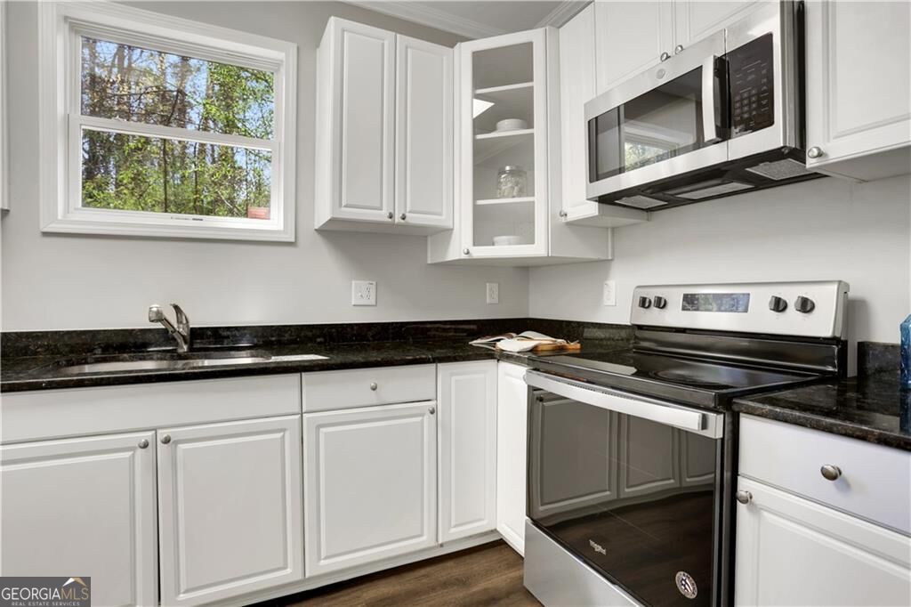 2431 Woodside Way Property Photo 13