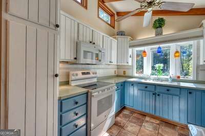 788 Ashley Circle Property Photo 17