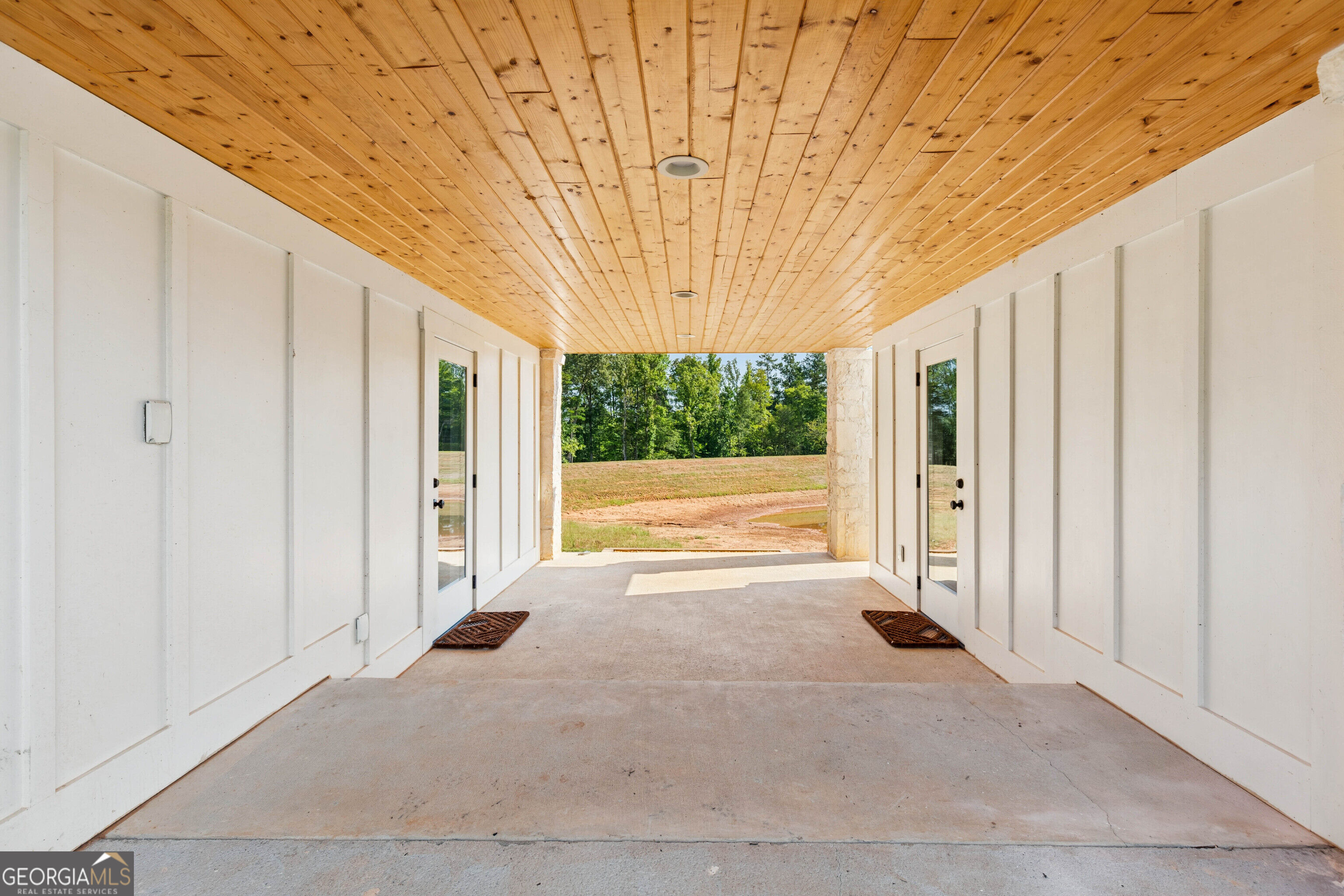 692 Hutchins Wolfskin Road Property Photo 31