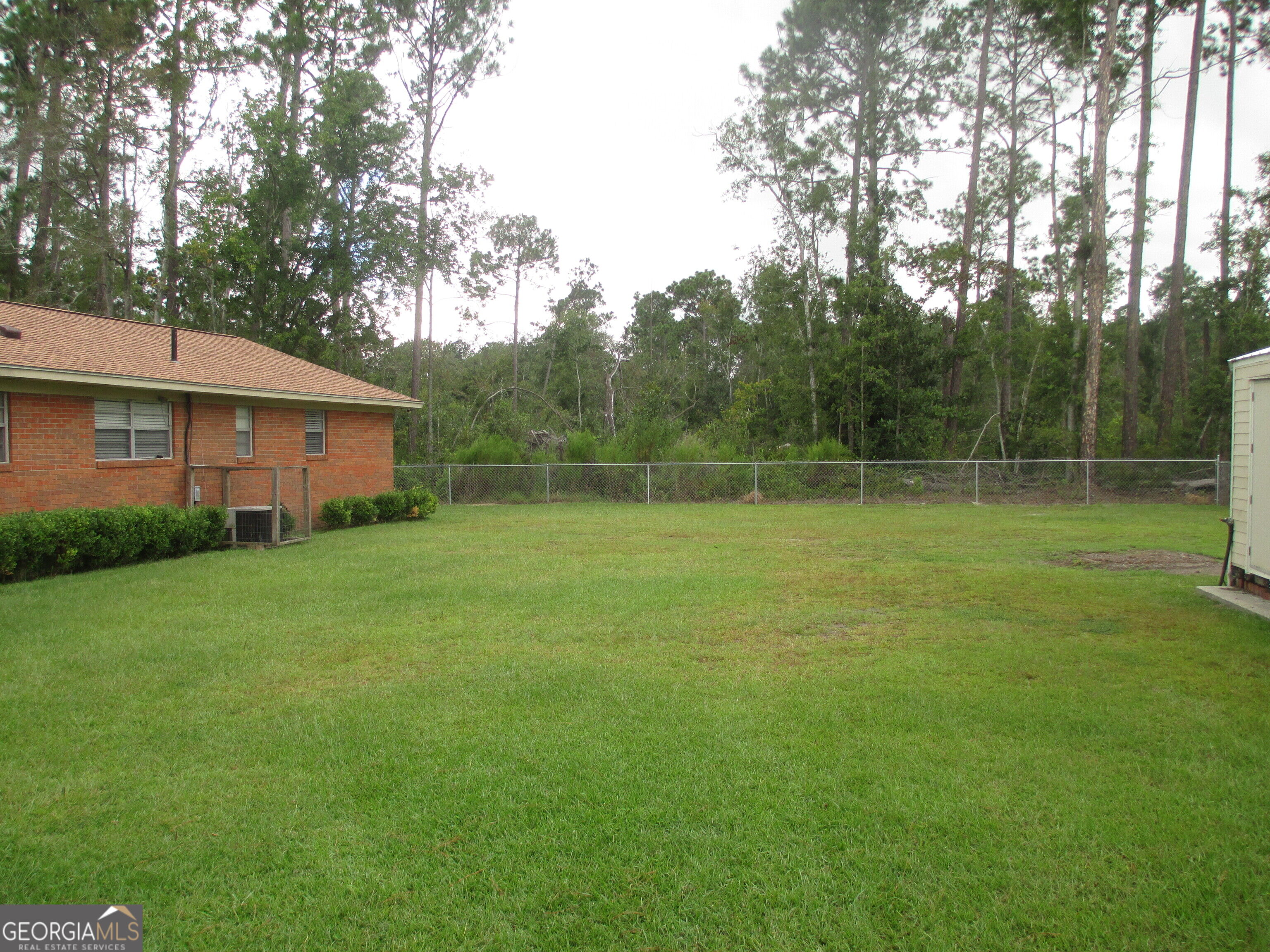 94 S Miller Street Property Photo 8
