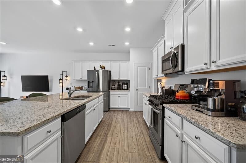 1936 Frisco Way Property Photo 8