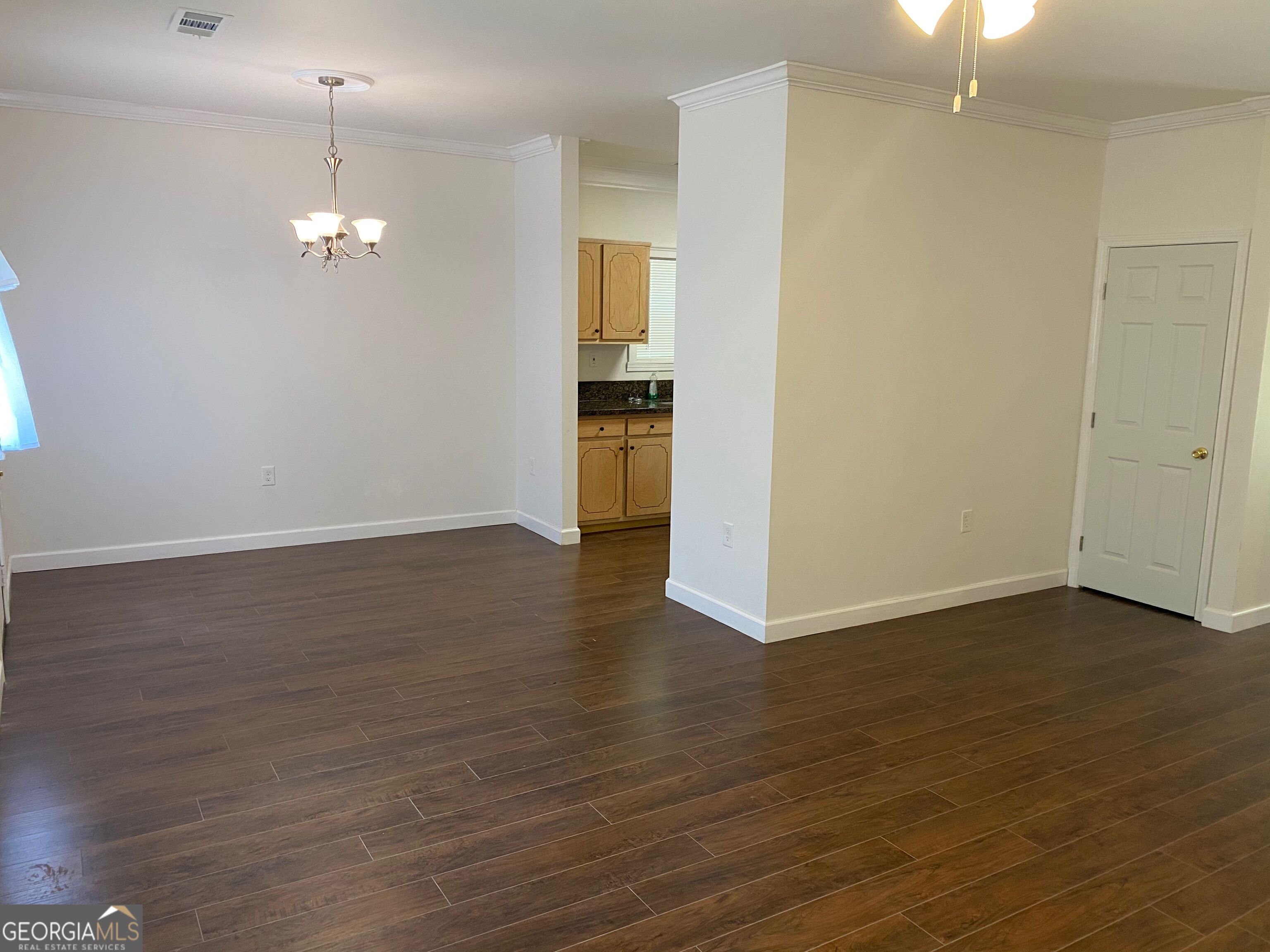 244 Windemere Way Property Photo 10